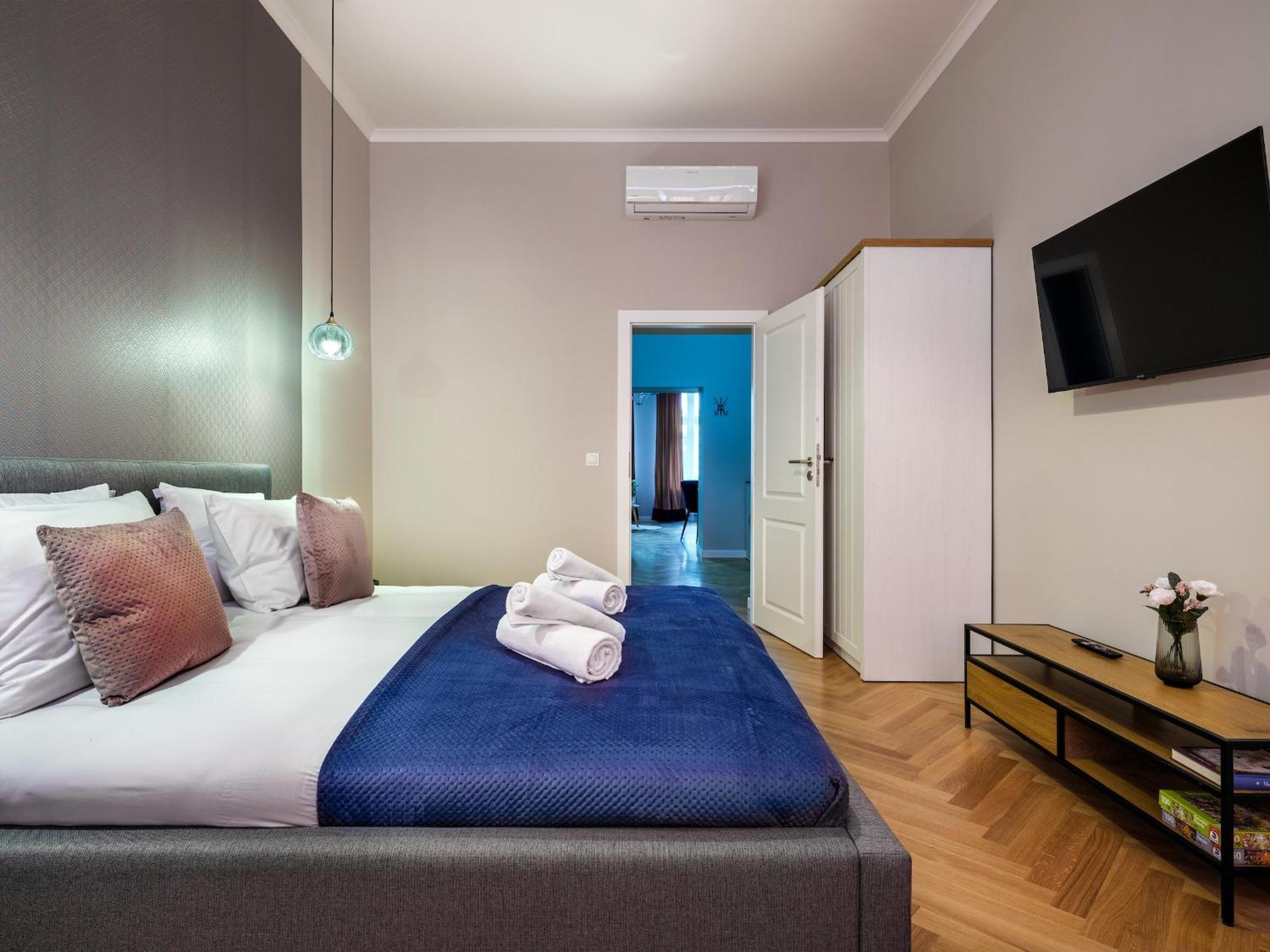 Tyzenhauz Suites Topolowa — Photos 3